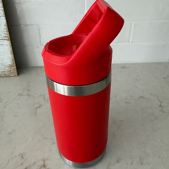 Brand New Yeti Rambler Jr 12 oz Kids Bottle Canyon Red - Picture 14 of 15
